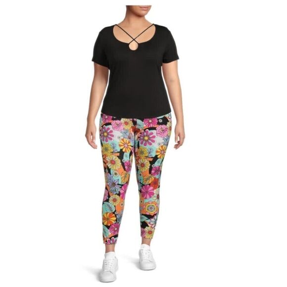 No Boundaries  Retro Floral Sueded Ankle Leggings SIZES SM,MED,L,XL,2X,3X - Picture 4 of 5